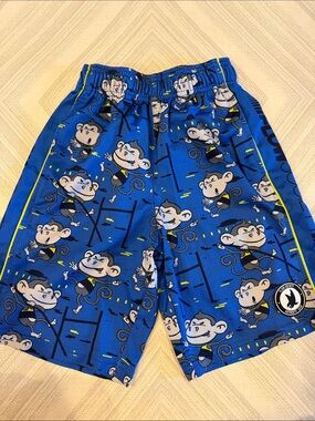 Flow Society Boys Youth Medium Blue Black Monkey Print Athletic Shorts 7” Inseam